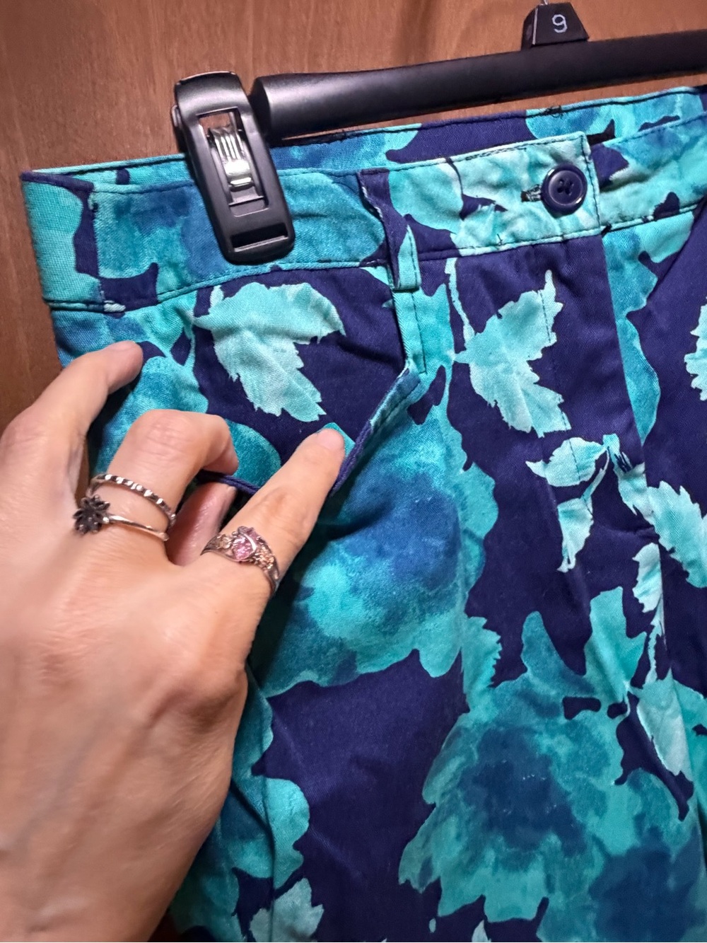 Counterparts Navy and Teal Floral capri size 10